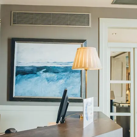 Hotel Duquesa De Cardona 4* Sup
