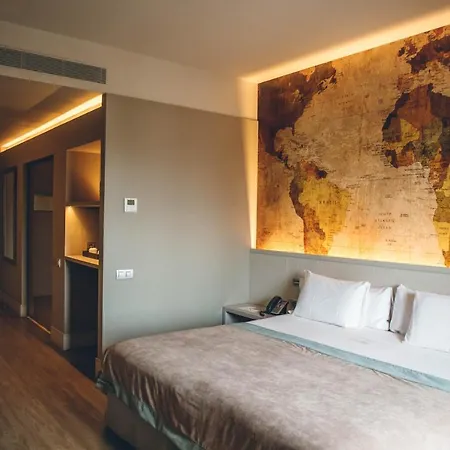 Hotel Duquesa De Cardona 4 Sup By Grup Duquessa 4*