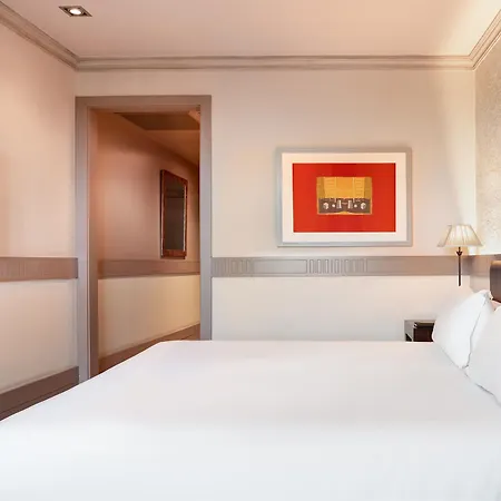 Duquesa De Cardona 4 Sup By Grup Duquessa