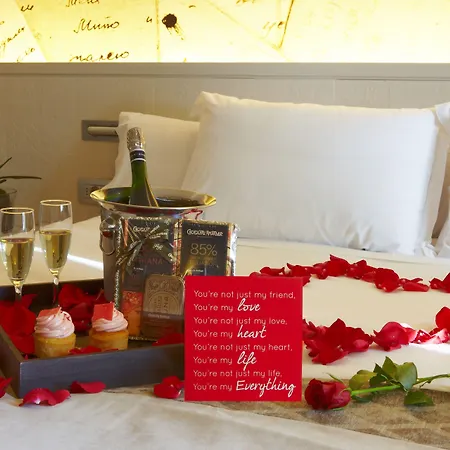 Duquesa De Cardona 4 Sup By Grup Duquessa