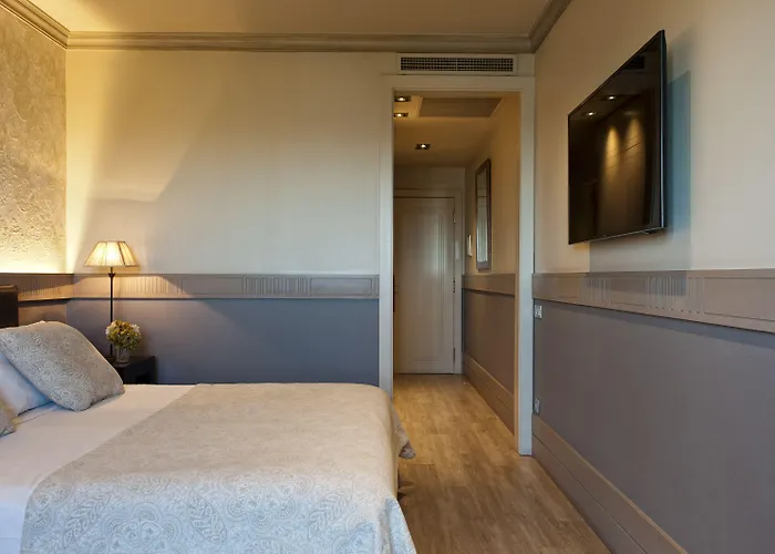 Duquesa De Cardona 4 Sup By Grup Duquessa Hotel 4*