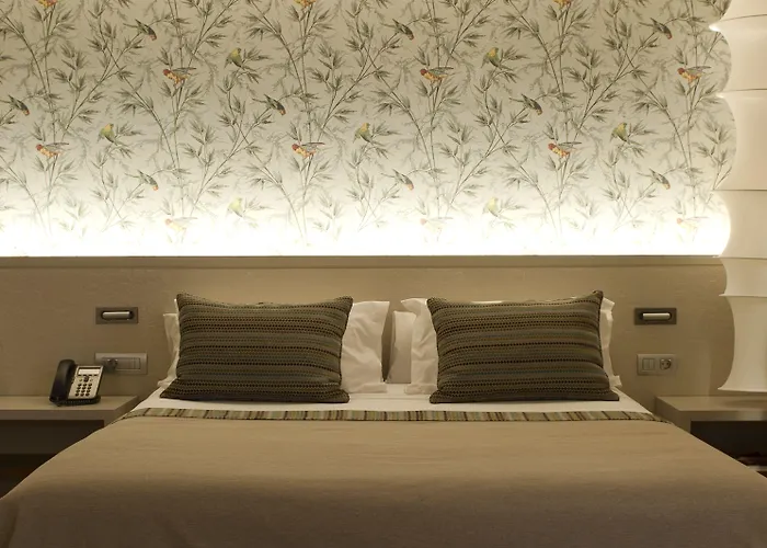 Hotel Duquesa De Cardona 4 Sup By Grup Duquessa 4*