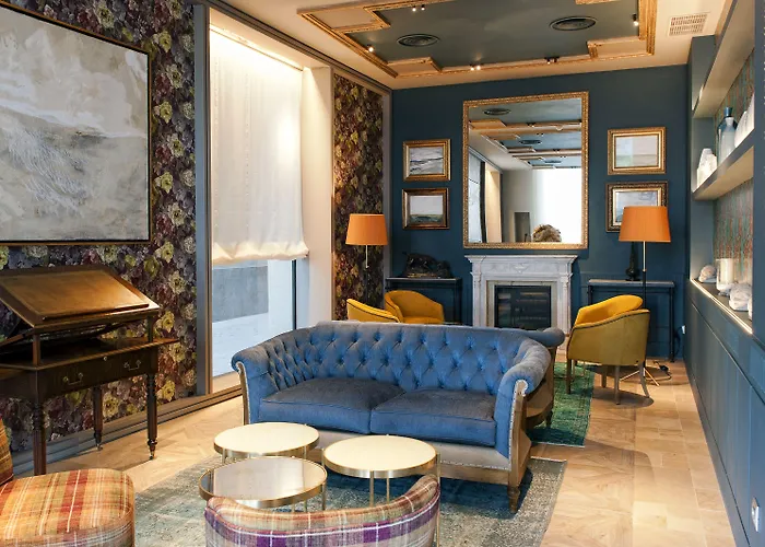 Duquesa De Cardona 4 Sup By Grup Duquessa