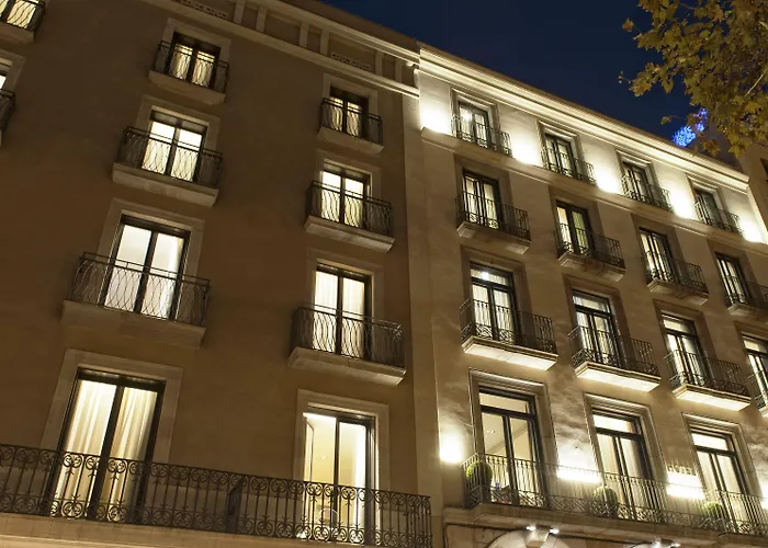 Duquesa De Cardona 4 Sup By Grup Duquessa