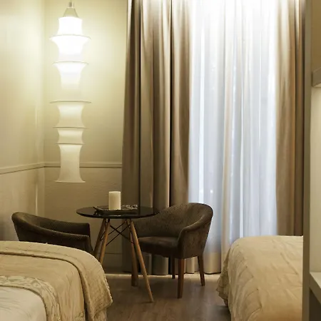 Duquesa De Cardona 4 Sup By Grup Duquessa מלון