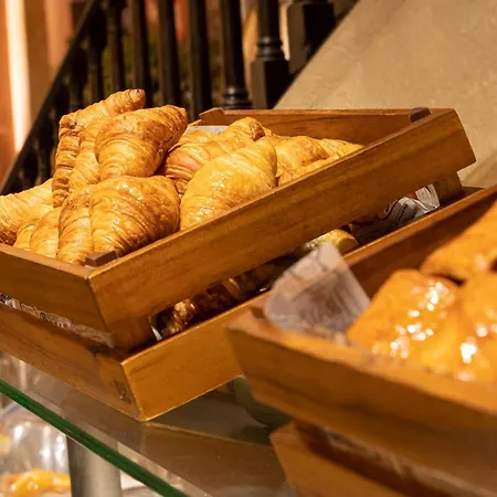 מלון Duquesa De Cardona 4 Sup By Grup Duquessa 4*