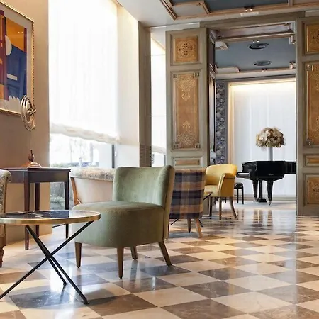 Duquesa De Cardona 4 Sup By Grup Duquessa מלון